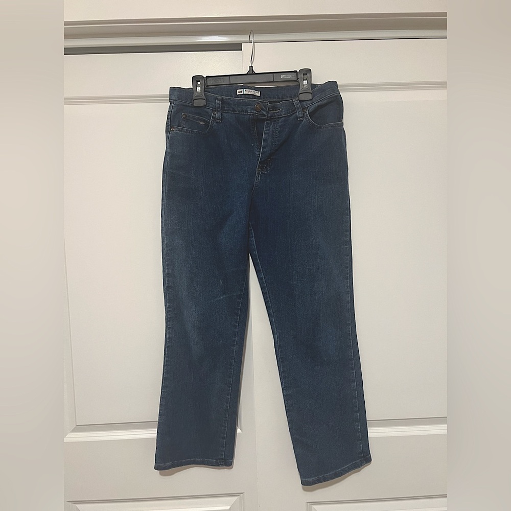 Lee relaxed fit wide leg jeans petite length
